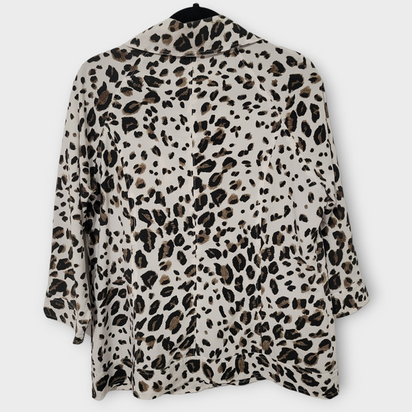 Additions by Chico's Leopard Print Full Zip Light Jacket Women Chico 1 Sz M/8 - Picture 4 of 11